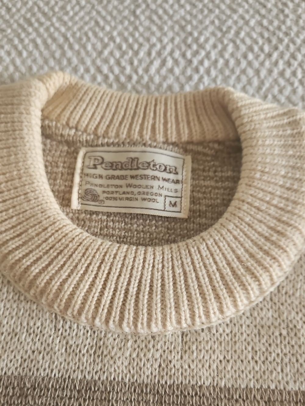 Pendleton Sweater - Picture 2 of 3